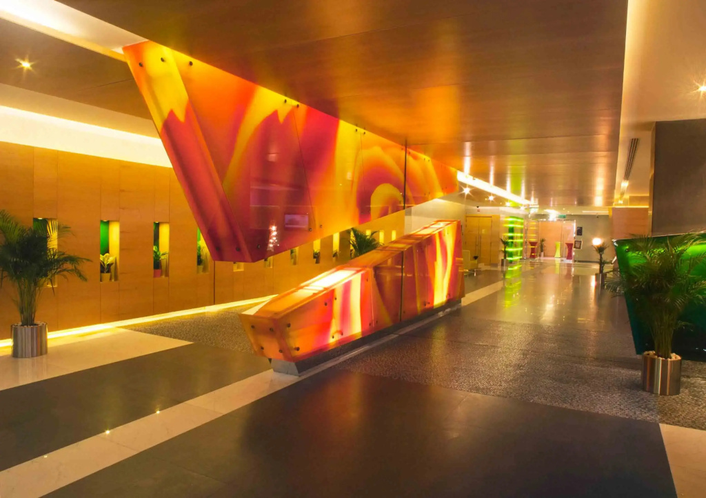 Al Khoory Executive Hotel, Al Wasl