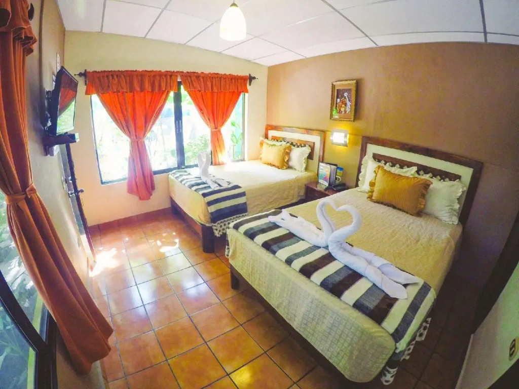 Hotel Estero y Mar