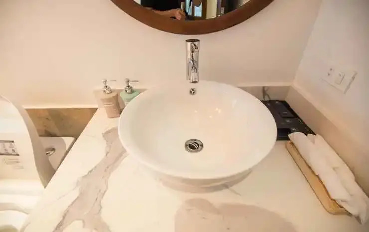 22housing Hotel & Apartment 81 Linh Lang