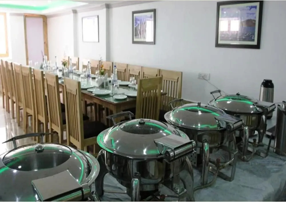 Hotel Leh Residency