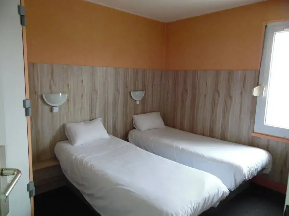 Fasthotel La Roche sur Yon Un FH CONFORT