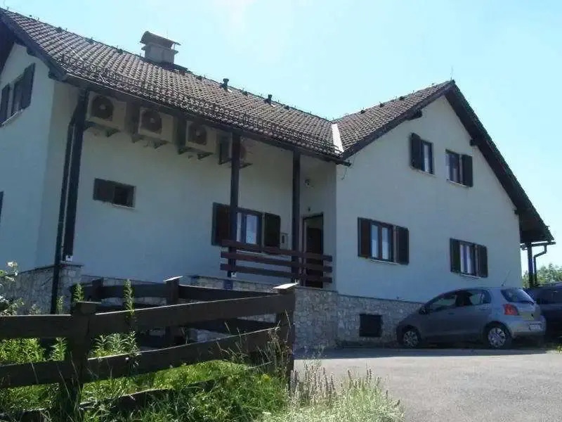 FLORA HOUSE