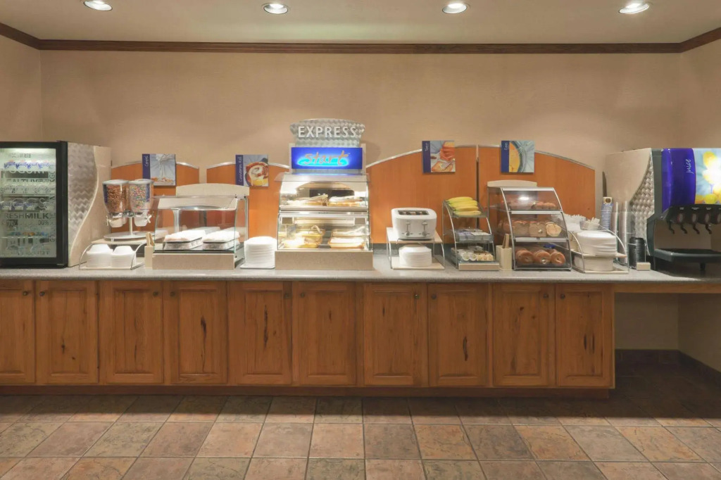 Comfort Inn & Suites Mt Rushmore