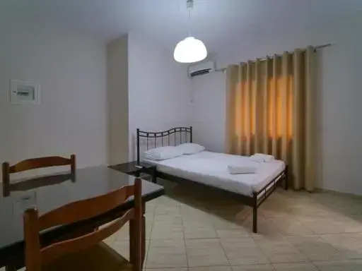 Vironas Rooms