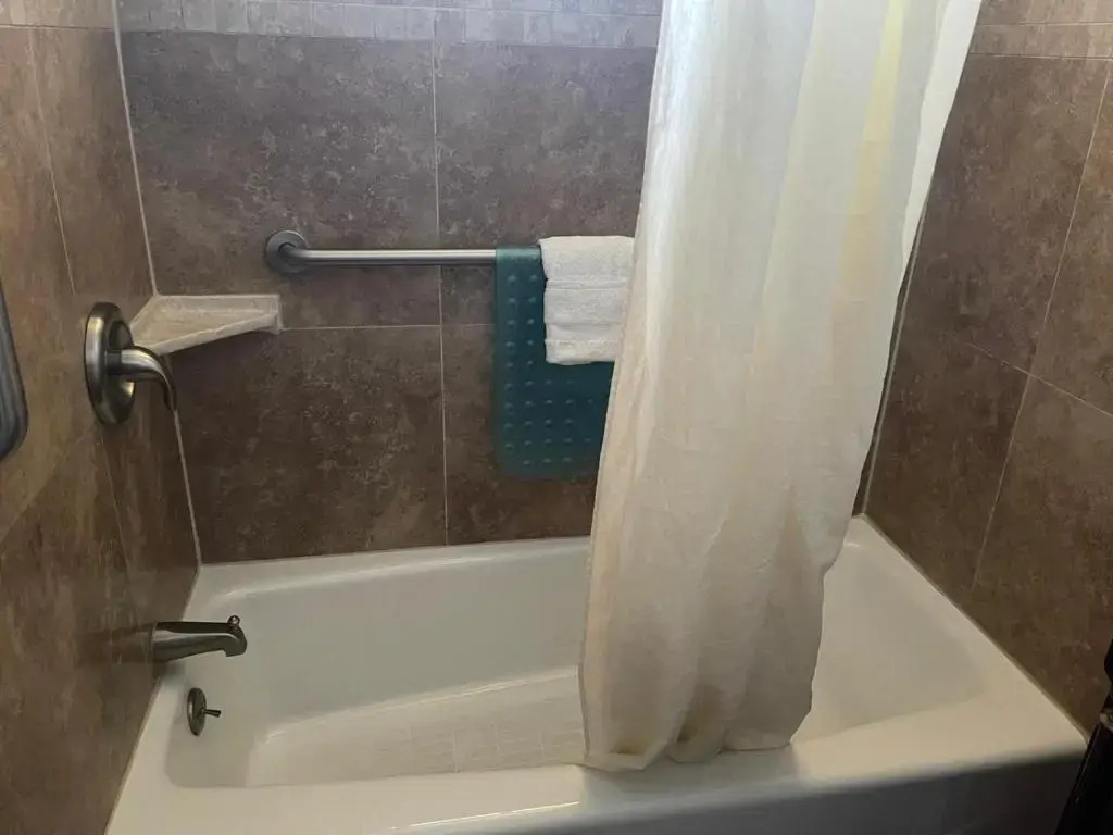 Riverside Inn & Suites Santa Cruz
