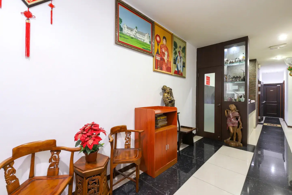 OYO 728 Tai Pan Hotel