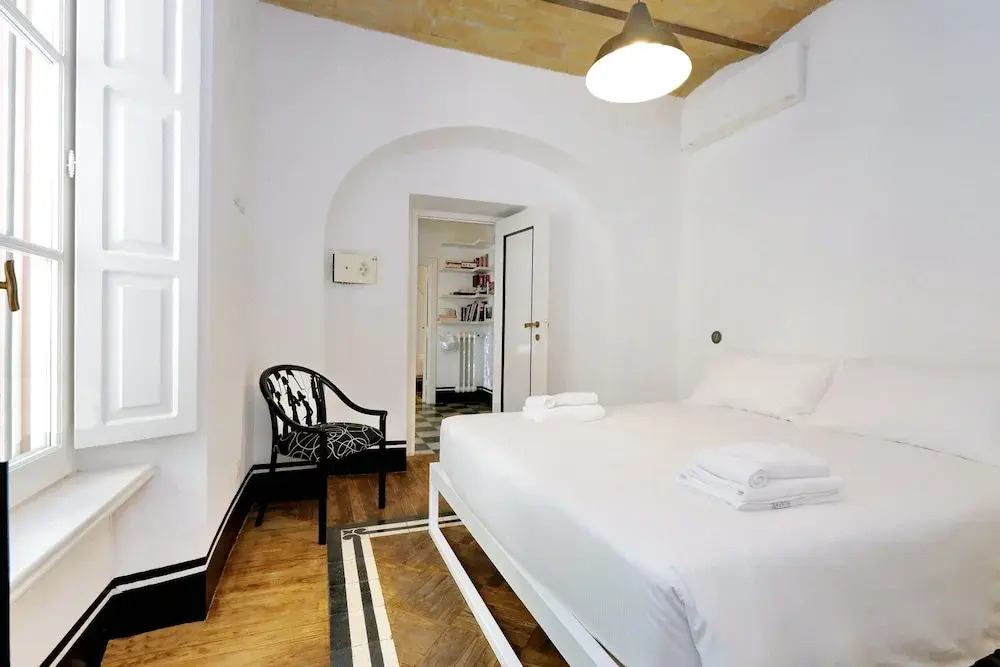 Art Deco Terrace Apartment