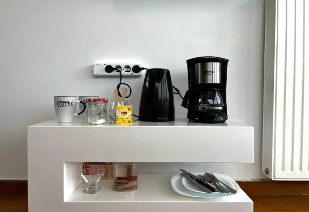 Glyfada 1-Room Studio