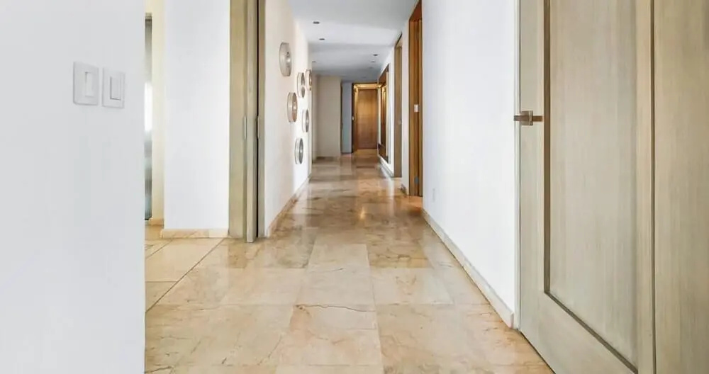 Luxury Oceanfront 4BR Condo - Pool - Ocean View
