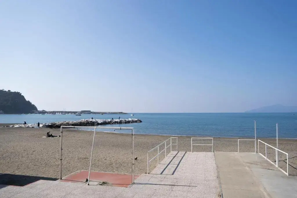 024 - Casa LUSSUOSA Vista Mare ad un passo dalla SPIAGGIA, CENTRO CITTA'