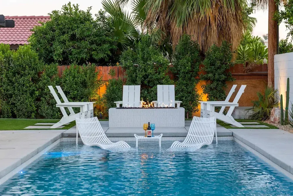 3-bedroom Fireplace Stunning Spanish Home
