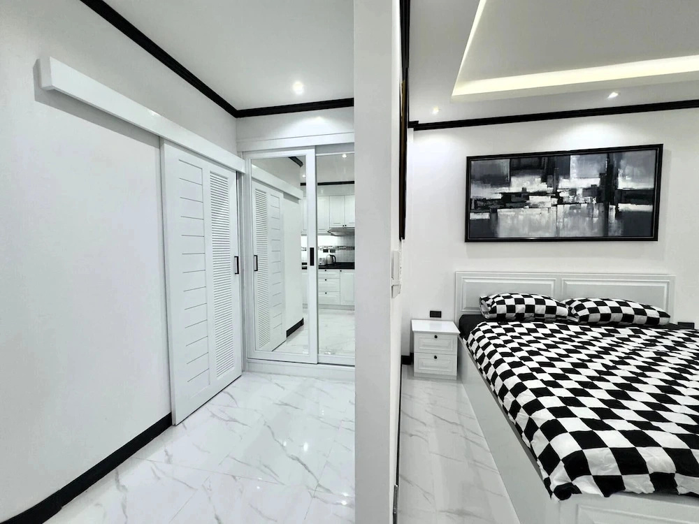 Stylish Studio With Balcony Near Jomtien Beach - Baan Suan Lalana