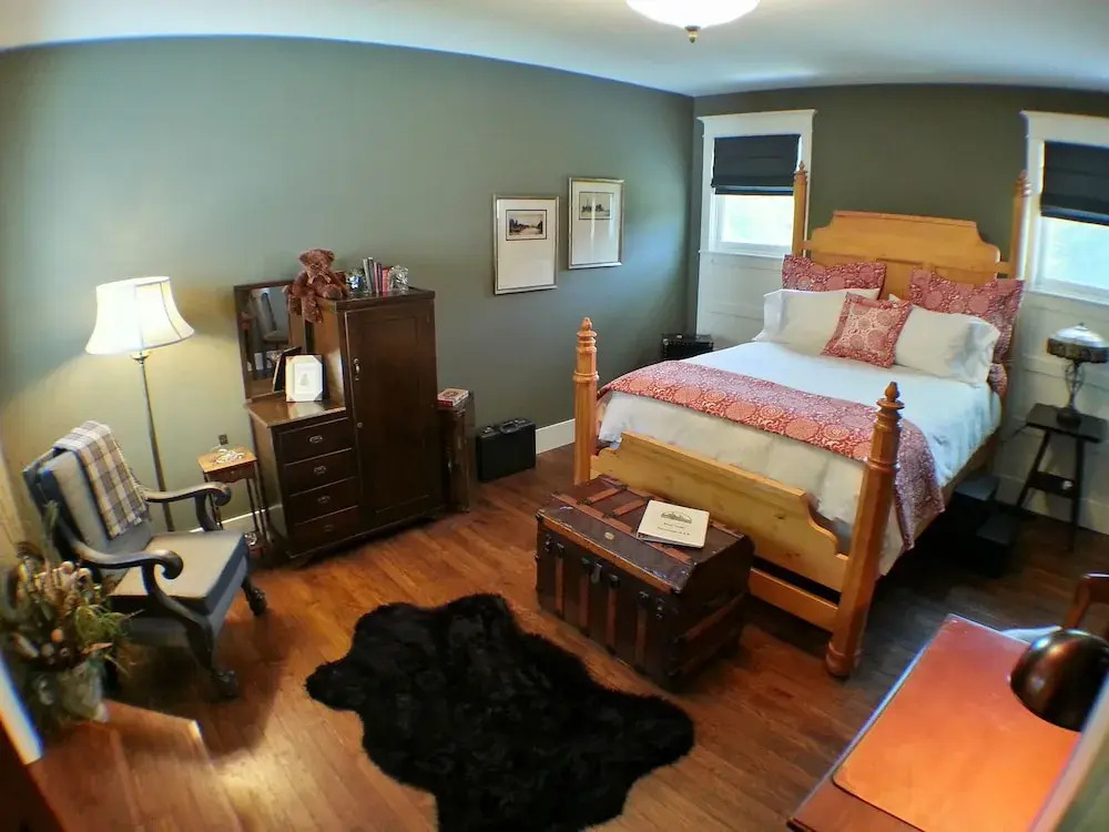 The Oliver Acreage