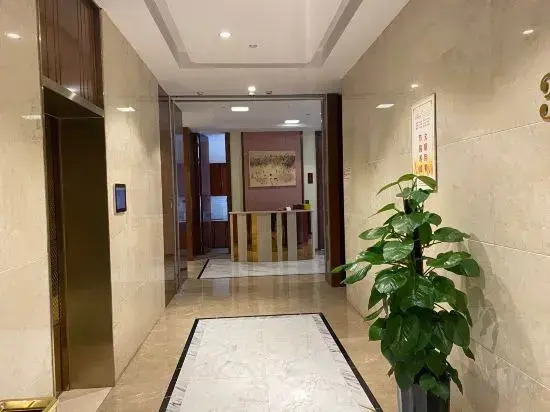 Ri Yue Xing Cheng Hotel