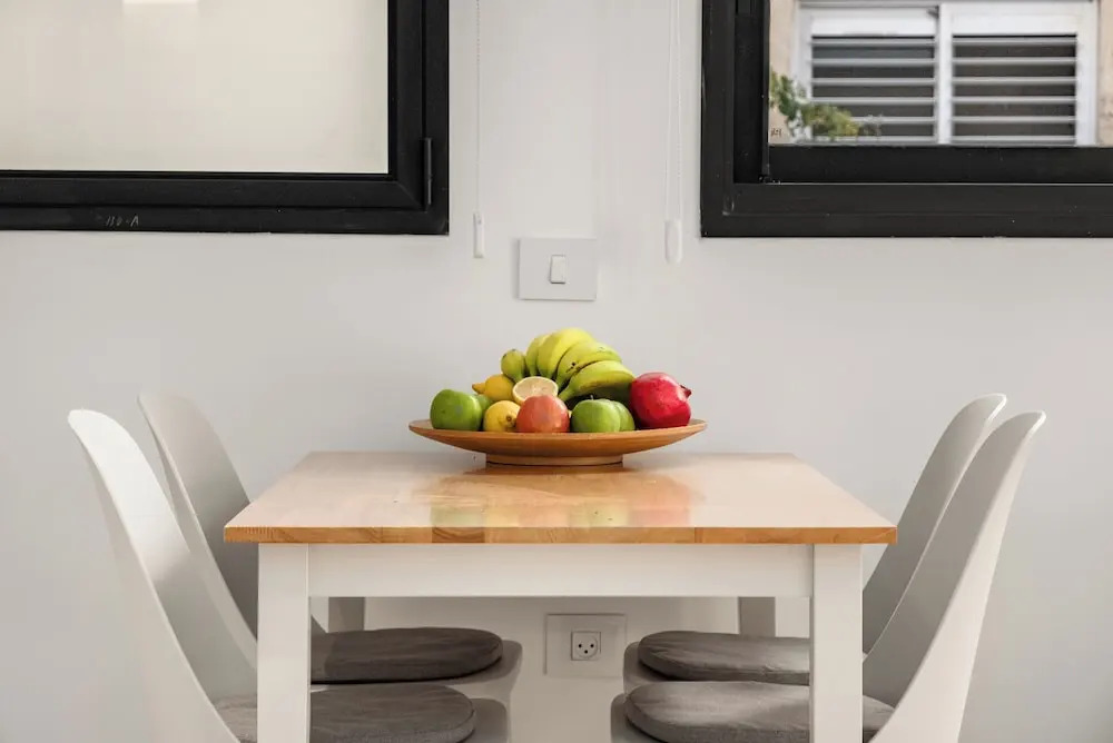 Sunny Chic in TLV Center by Sea N' Rent