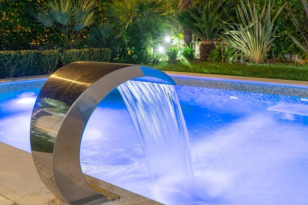 Luxury Lake Front Catullo A2 by Wonderful Italy