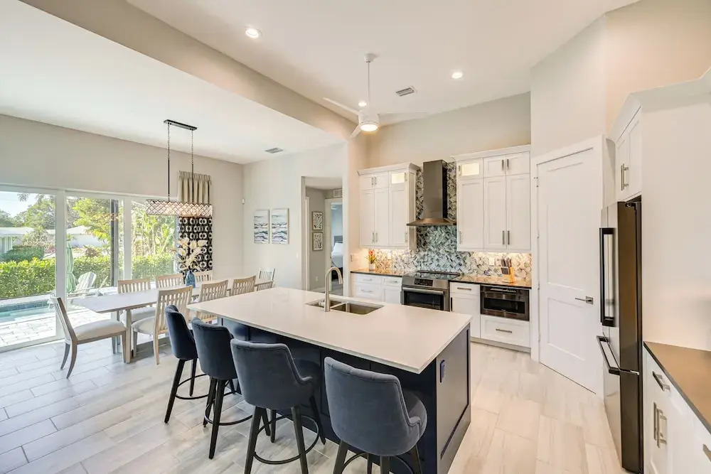 Golf, Swim & Unwind: Modern Marco Island Escape!