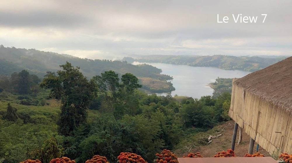 Le Doi Lakeview เลอดอย เลควิว