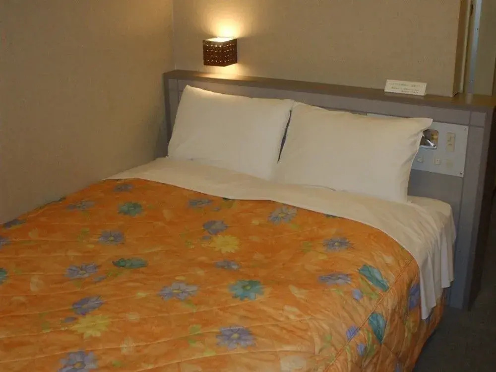 Osaka Moriguchi Plaza Hotel