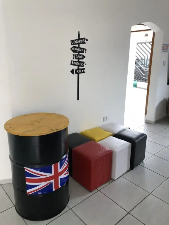 Brazil & France Hostel and House Inn