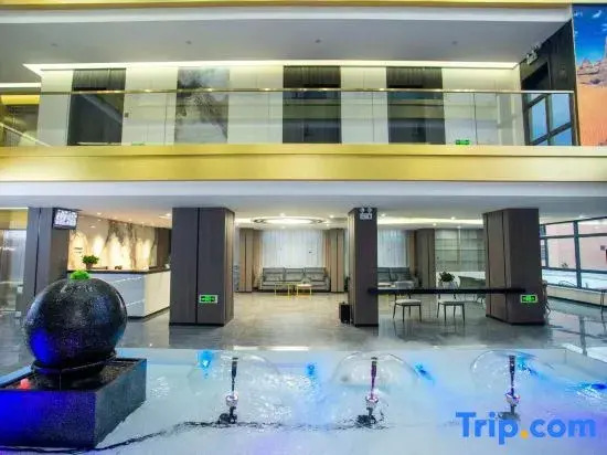 Qingfeng Xiaozhu Hotel