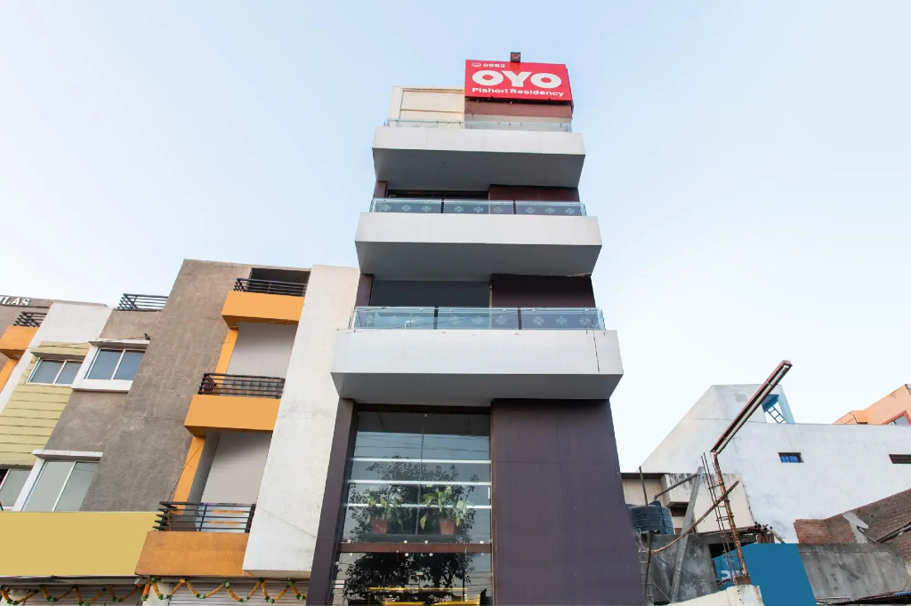 OYO 8882 Hotel Pishori Residency