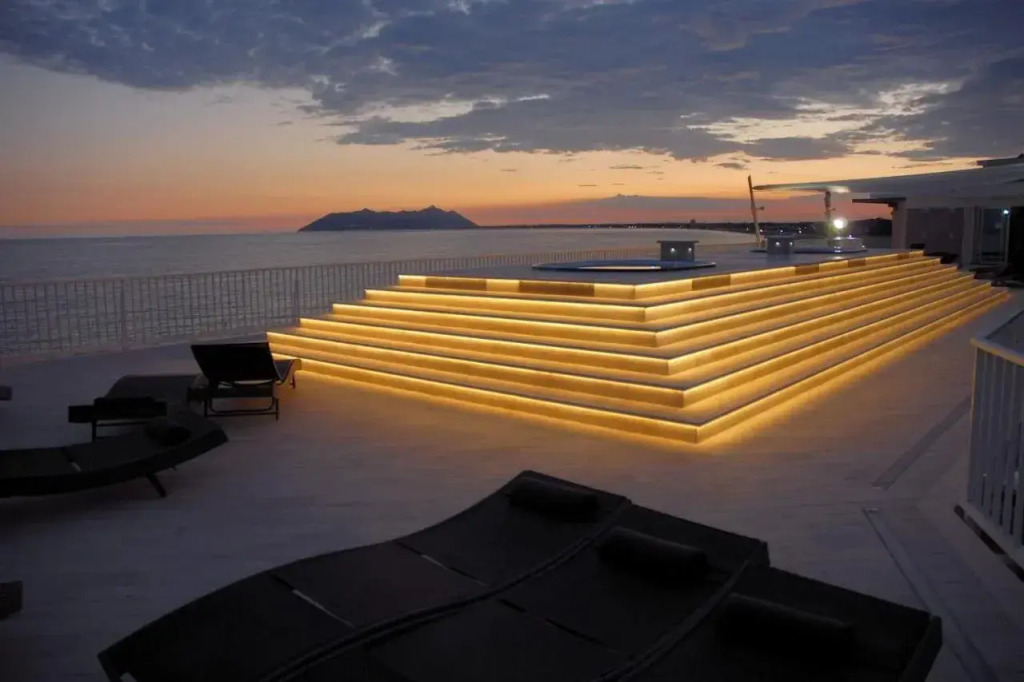 Grand Hotel LApprodo