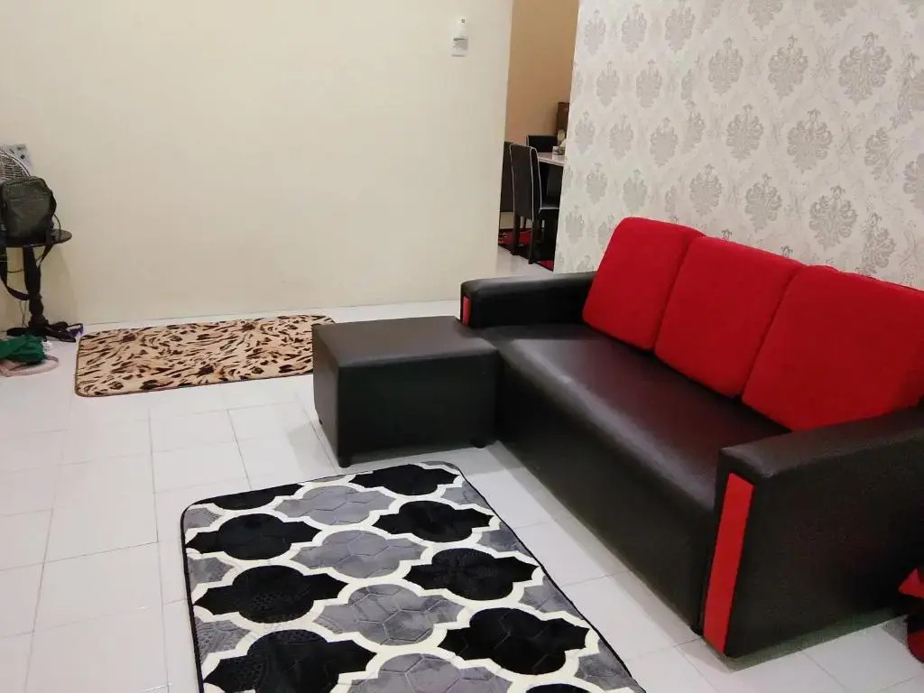 R-Fa Homestay