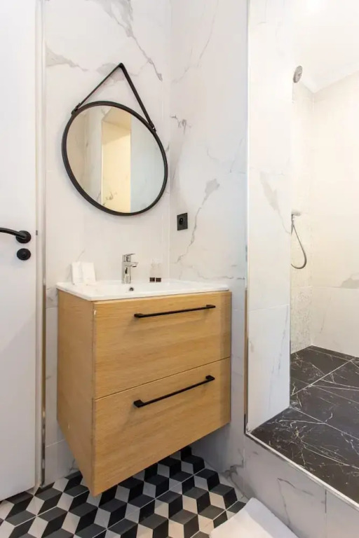 Cosy Studio Near Bastille Place
