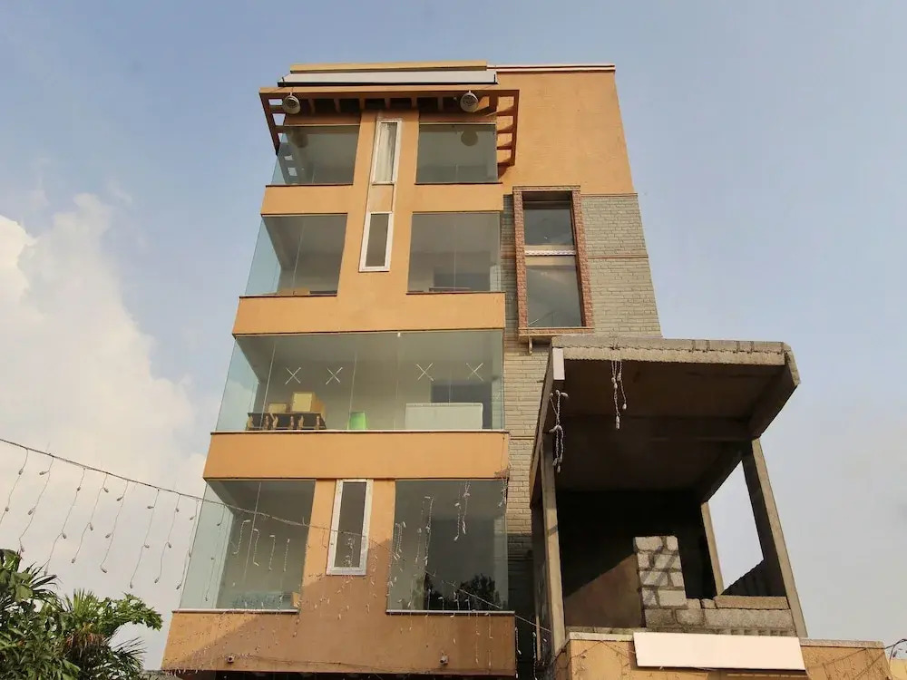 Sandal Leaf Park by OYO Rooms