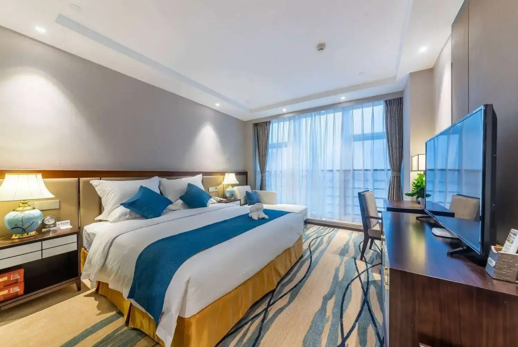 Days Hotel By Wyndham Chongqing Keyuan