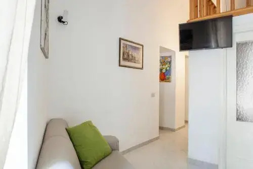 Donna Sara - Cozy Flat In A Charming Amalfi Court