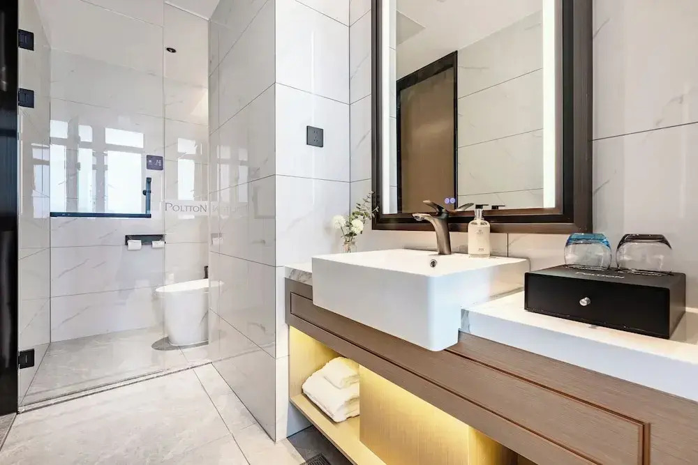 Poltton International Apartment Gaoming