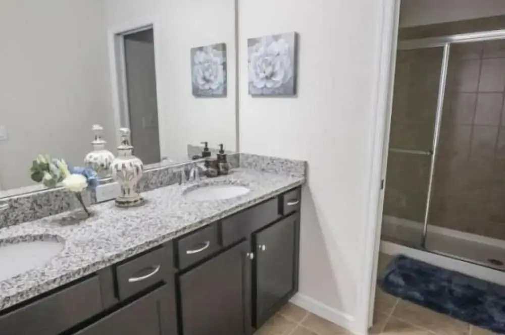 Luxury 6 Bedroom 5 Bathroom Pool Home in Windsor at Westside