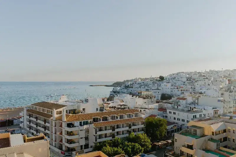 MUPA Apartments
