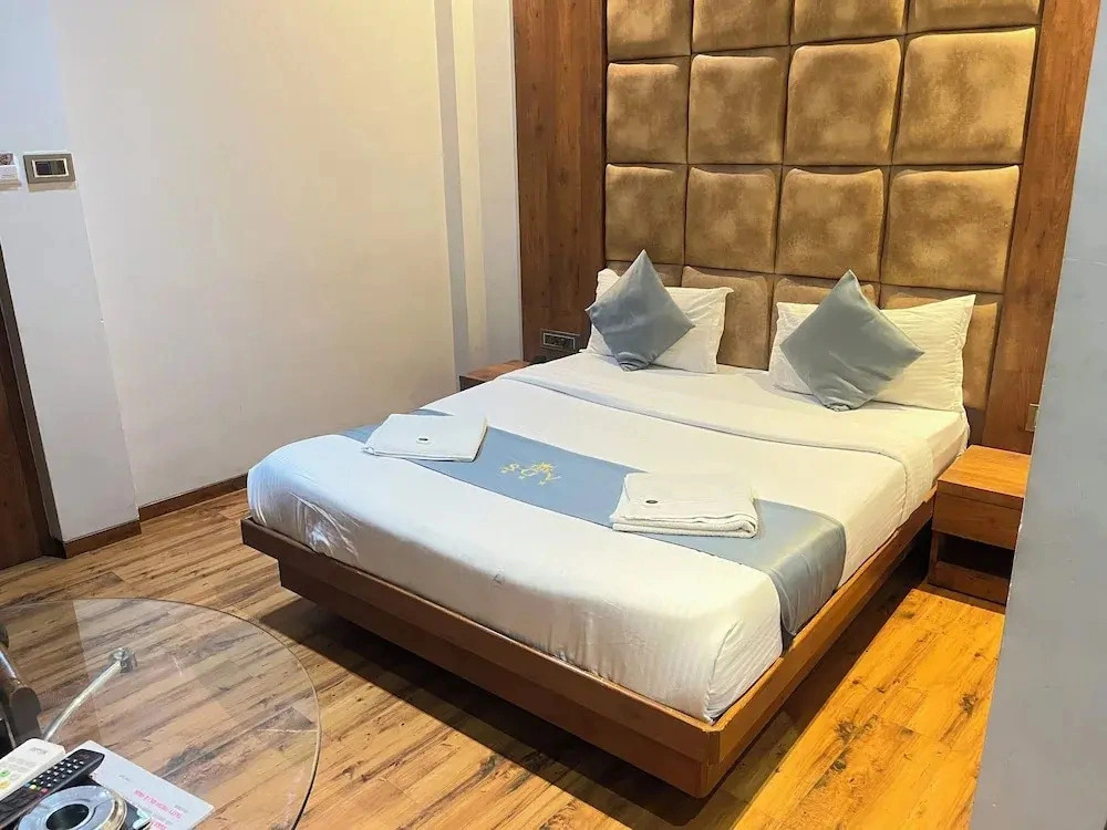 The Saroja Grand Villa Resorts
