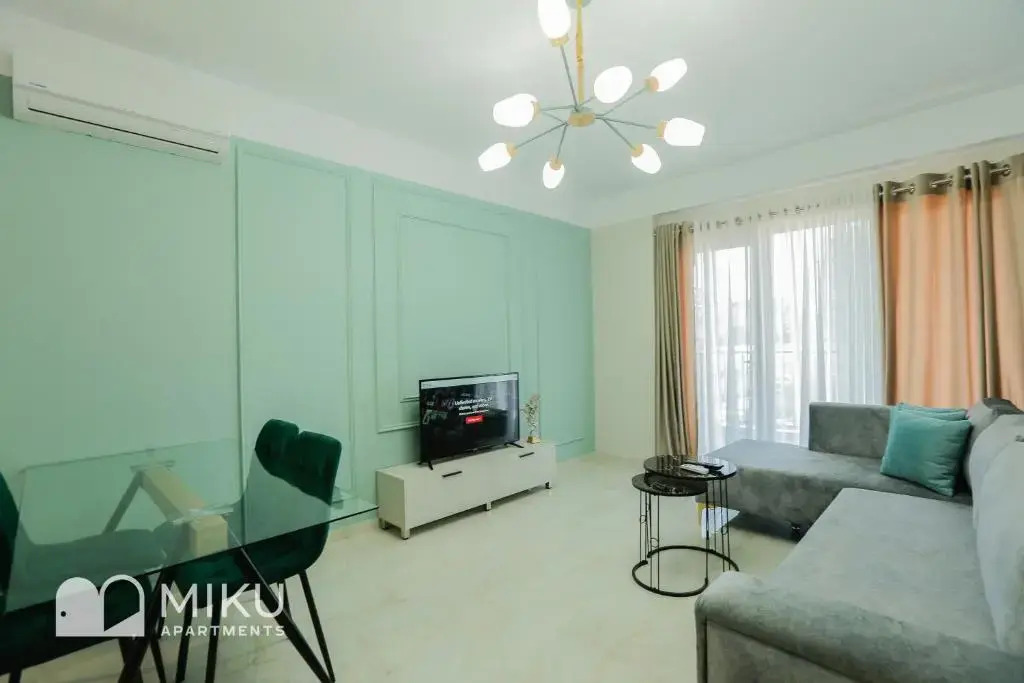Miku Apartment-Elegant 1BD Apartment At Olympic Residence