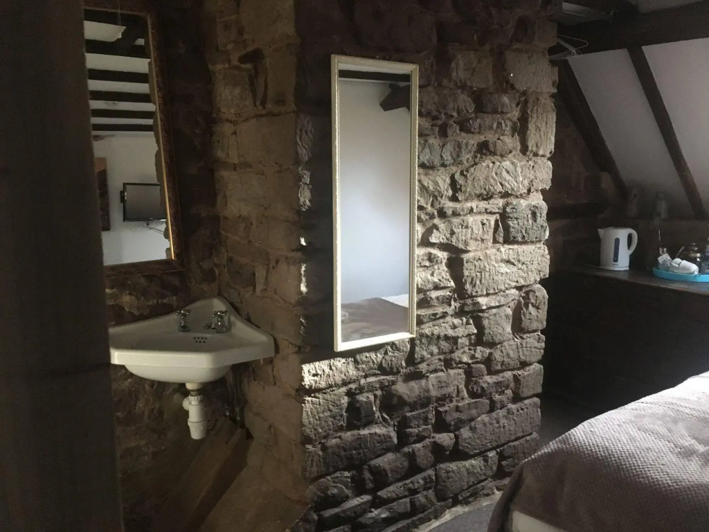 Cross Keys Inn Goodrich
