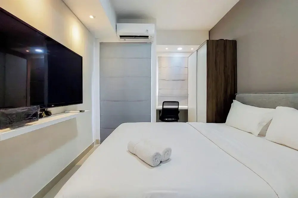 Modern Studio With Cozy Design Serpong Garden Apartment