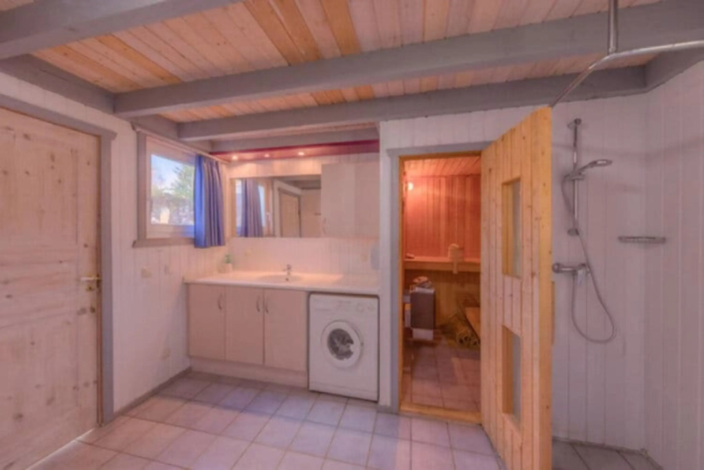 Cottage in Granzow at 500 m From the Lake