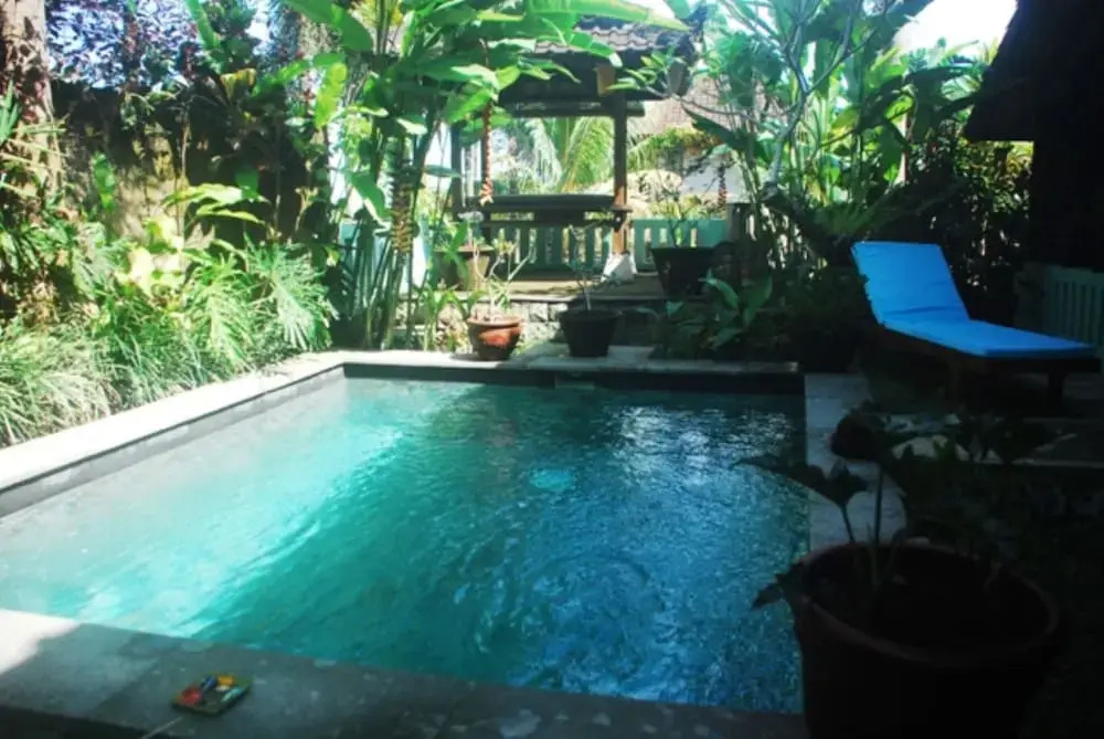Hyacinth House
