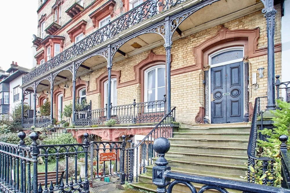 Britannia Mansions