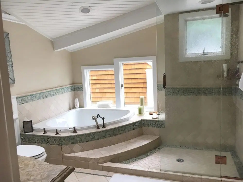 Villa Red Hut