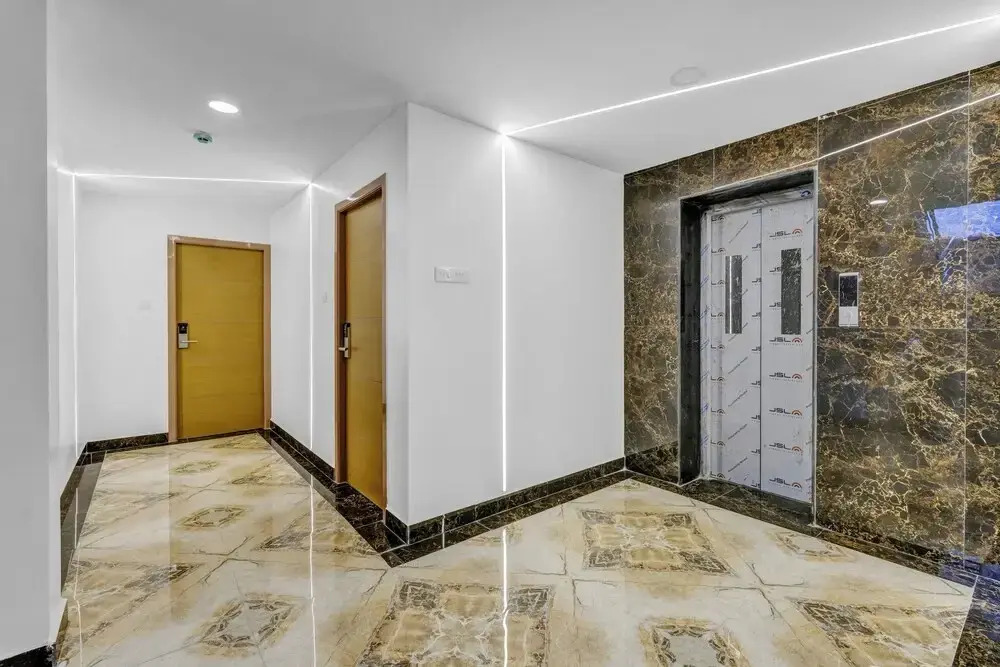 Rohaan Hotels Medavakkam by UPAR