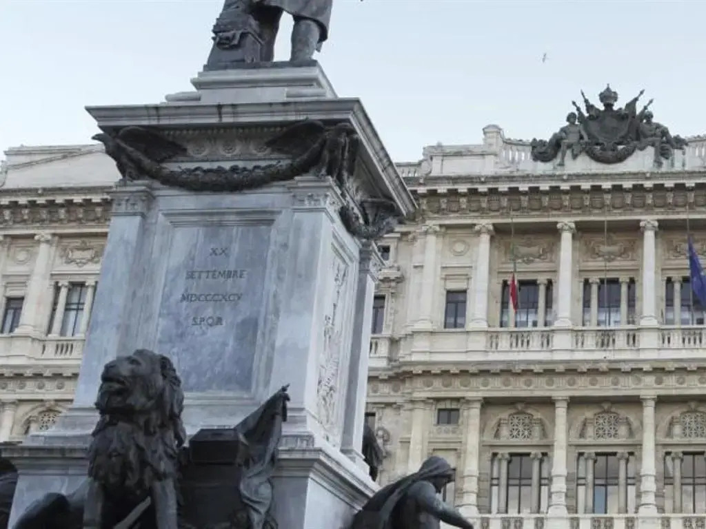 Cavour Suites Guest House
