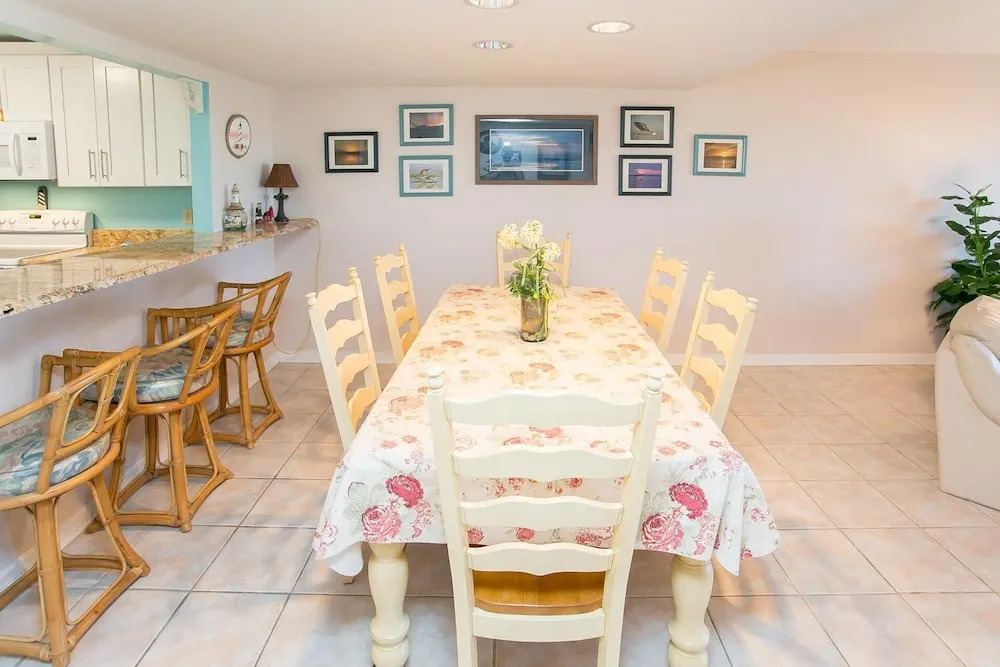 SEA Haven 221 [3/2] Free Activities! & Oceanfront Wifi Pool