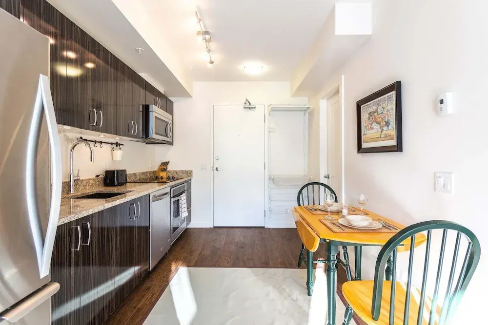 Heart of Dt,a/c,stampede,dome,bmo,roof Patio,bbq,gym