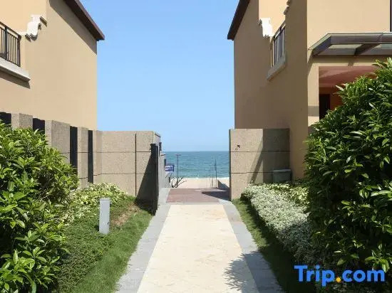 Xingfu Bay Seaview Apartment