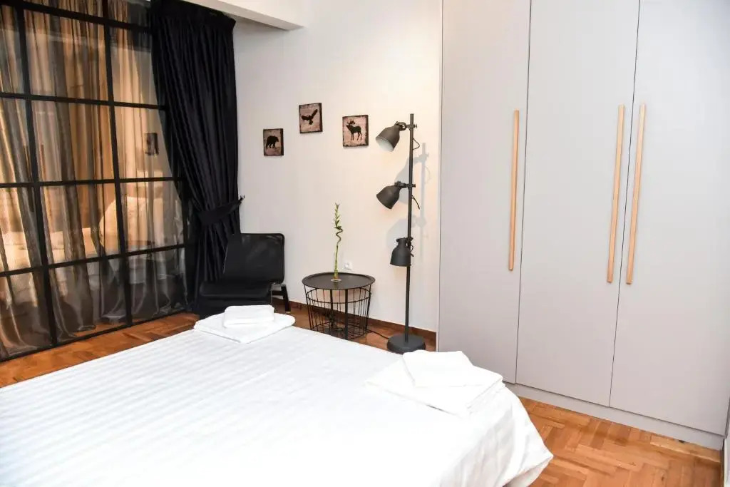 Central Apartment At Echarxia 2 Beds For 5 Pers