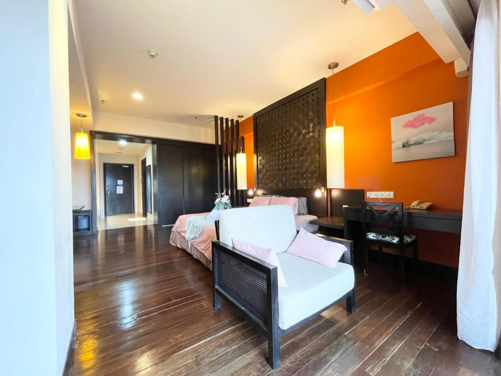 Sunway Resort Suites max 4 pax studio 1 mins walk to Sunway Pyramid